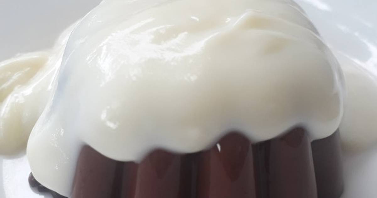 Resep Milky Chocolate Pudding with Vanilla Vla 🍫 oleh shilmy Cookpad