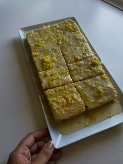 Una foto de Brownies de limón o lemonies