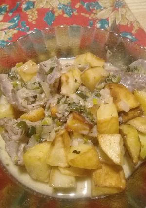 Una foto de Matambre al verdeo con papas al horno