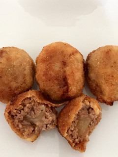 Una foto de Albóndigas de queso