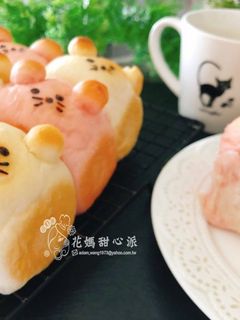 金鼠手撕造型甜麵包(烘焙料理) 的食譜成品照片