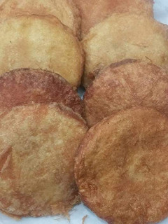 A picture of Chicken box patties.