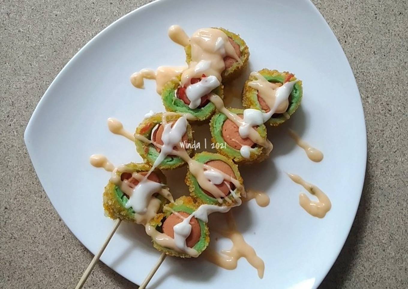 47. Sate Roti Goreng Isi Sosis