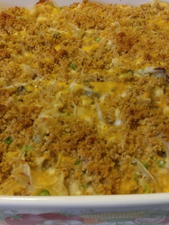A picture of Tuna noodle casserole.