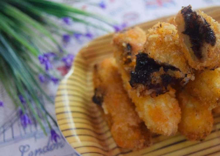 Pisang Goreng Crispy isi Coklat dan Keju