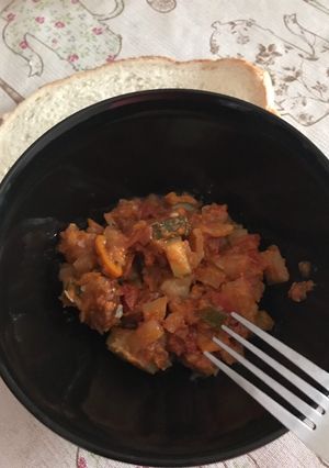 Cukkinis-kolbászos lecsó recept fotója