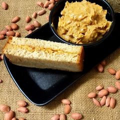 A picture of Peanut butter (homemade).