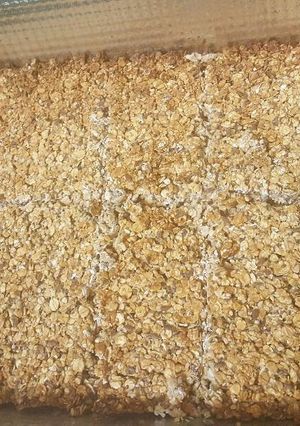 Una foto de Barrita de cereal de avena y semillas
