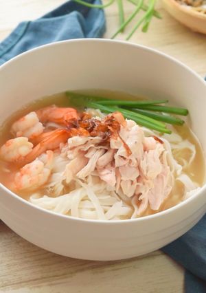 雞絲粿條湯 (影音食譜) 的食譜成品照片