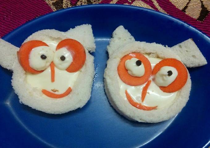 Easy Spooky Halloween sandwich