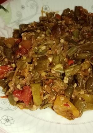 A picture of Bhindi ki sabzi.