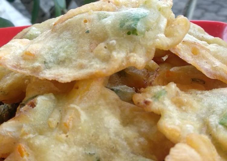 Resep masakan BAKWAN SAYUR KRENYES😁 | Bahan Membuat BAKWAN SAYUR KRENYES😁 Yang Enak Dan Mudah