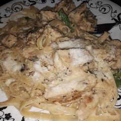 A picture of Homemade Chicken Alfredo with Asparagus.