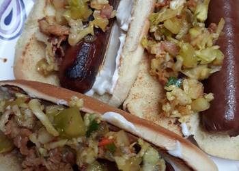 Easiest Way to Prepare Appetizing Hotdogs with Relish for Multiple Reasons