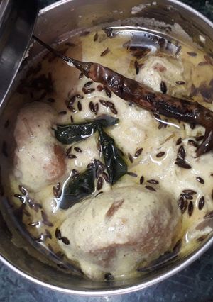 A picture of Besan wale nimbu achaar or dahi ki curry.