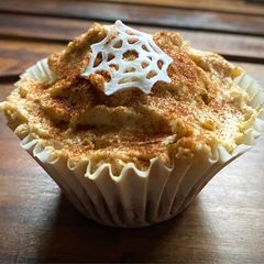 A picture of Pumpkin Spiced Latte Cupcakes.