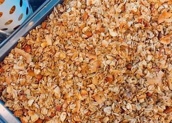 Easiest Way to Make Delicious Healthy Nutty Granola Recipe