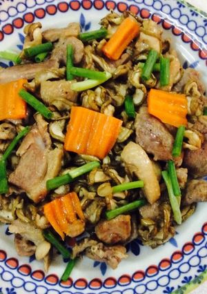 Hình của món Bầu khô xào thịt vịt.