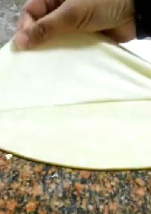 صورة لوصفة عجينه البقلاوة
