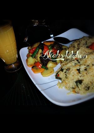 A picture of Jollof Rice.