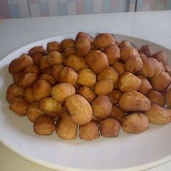 A picture of Cin-cin.