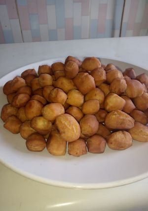 A picture of Cin-cin.