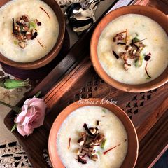 Sooji Ki Kheer / Semolina Pudding / Rava Payasam A picture of Sooji Ki Kheer / Semolina Pudding / Rava Payasam.