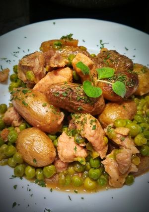 Zöldborsós brassói aprópecsenye recept fotója