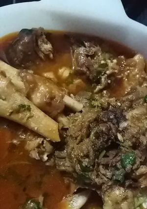 A picture of Mutton paya sere maghaz.