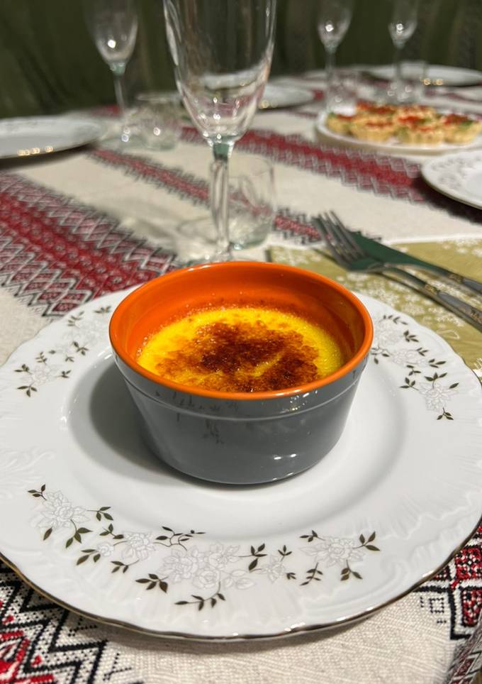 Крем брюле (Crème brûlée)