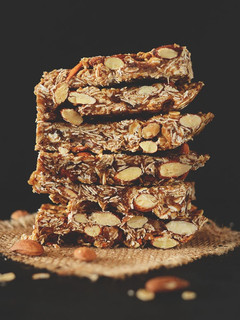 A picture of Granola bar.