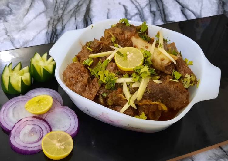 Recipe of Homemade Mutton shinwari karahi😋