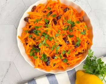 Ready to Serve Carrot raisin summer salad Practical Delicious