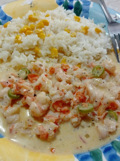 Una foto de Camarones con crema