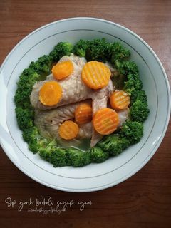 Foto resep Sup Brokoli sayap ayam