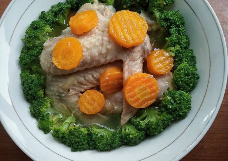 Resep Sup Gurih Brokoli sayap ayam yang Bikin Ngiler