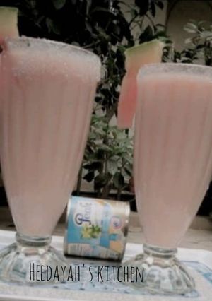 A picture of Watermelon juice.
