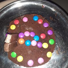 A picture of Biscuit cake.