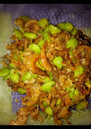 Foto resep Sambal pete/petai ebi badai