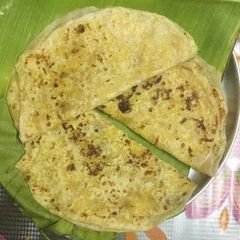 A picture of Moong Daal Poli/Puran Poli/Sweet Poli/Sweet Stuffed Paratha/Pesarapappu Bobbatalu.