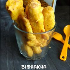 A picture of #Moonsoon Bread Fries.