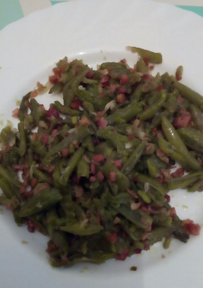Una foto de Alubias verdes con jamón