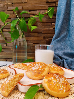 عکسی از دستور کلوچه عسلی