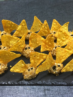 Una foto de Murciélagos 🦇 de queso 🧀 para Halloween 🎃