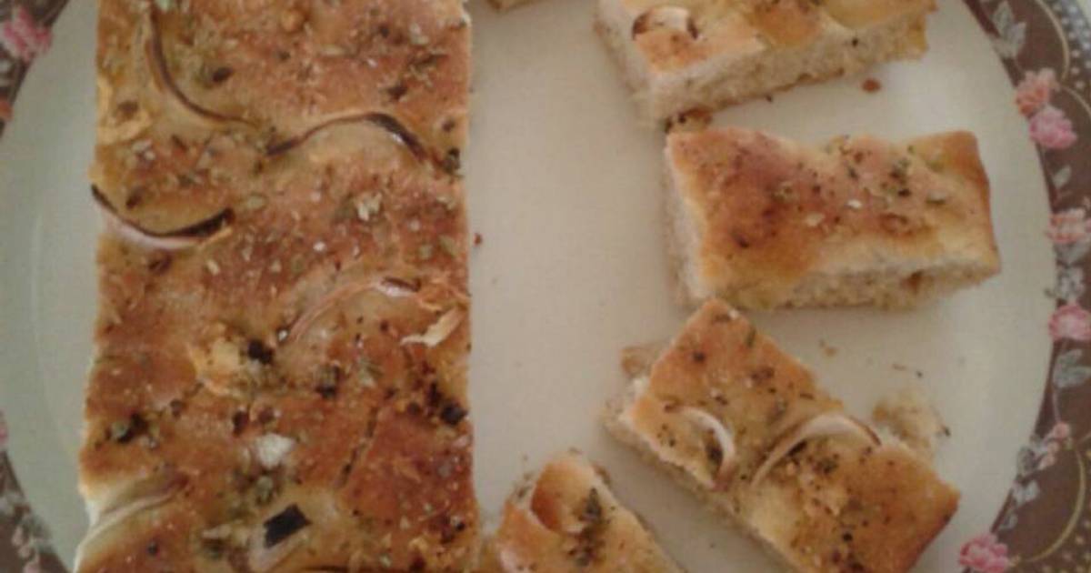 Onion garlic masala bread Recipe by Avni Arora Cookpad