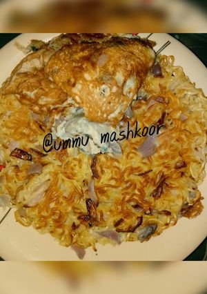 A picture of Fried indomie with egg by s@lma ful@rny..