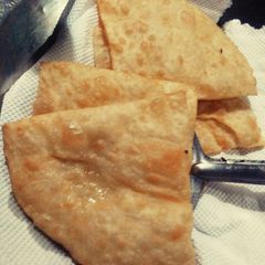 A picture of Poori.