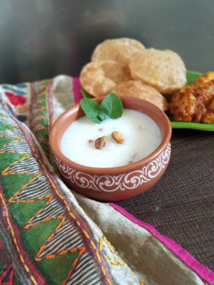 ચોખા ની ખીર (Chokha Kheer Recipe in Gujarati) રેસીપી મુખ્ય ફોટો