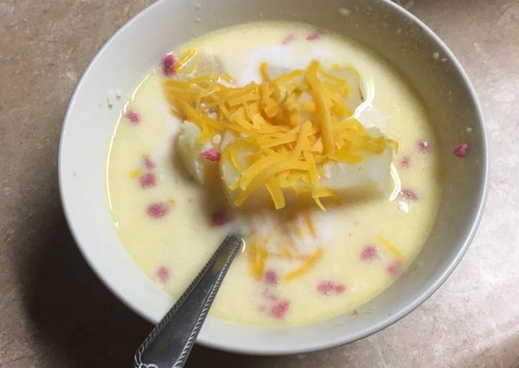 How to Prepare Quick Farm Style Potato Soup