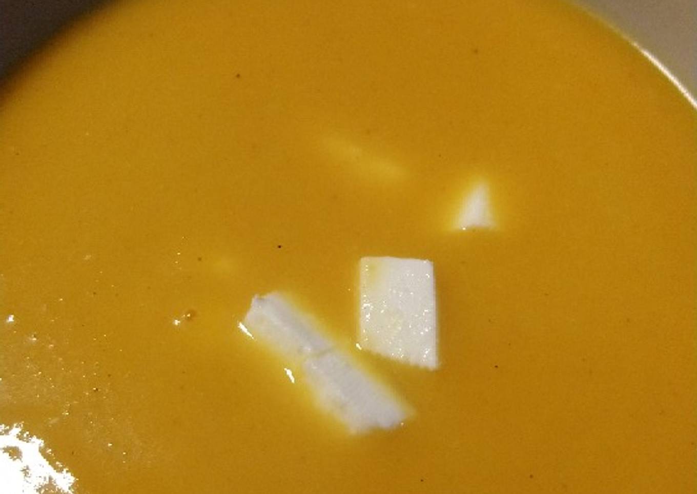 Crema de zanahoria y calabaza especiada